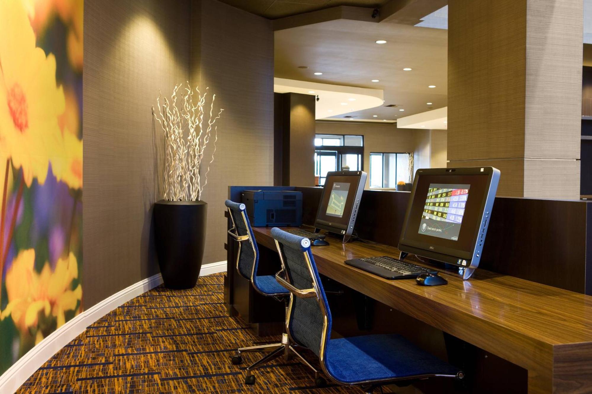 Courtyard By Marriott Newark Silicon Valley Εξωτερικό φωτογραφία