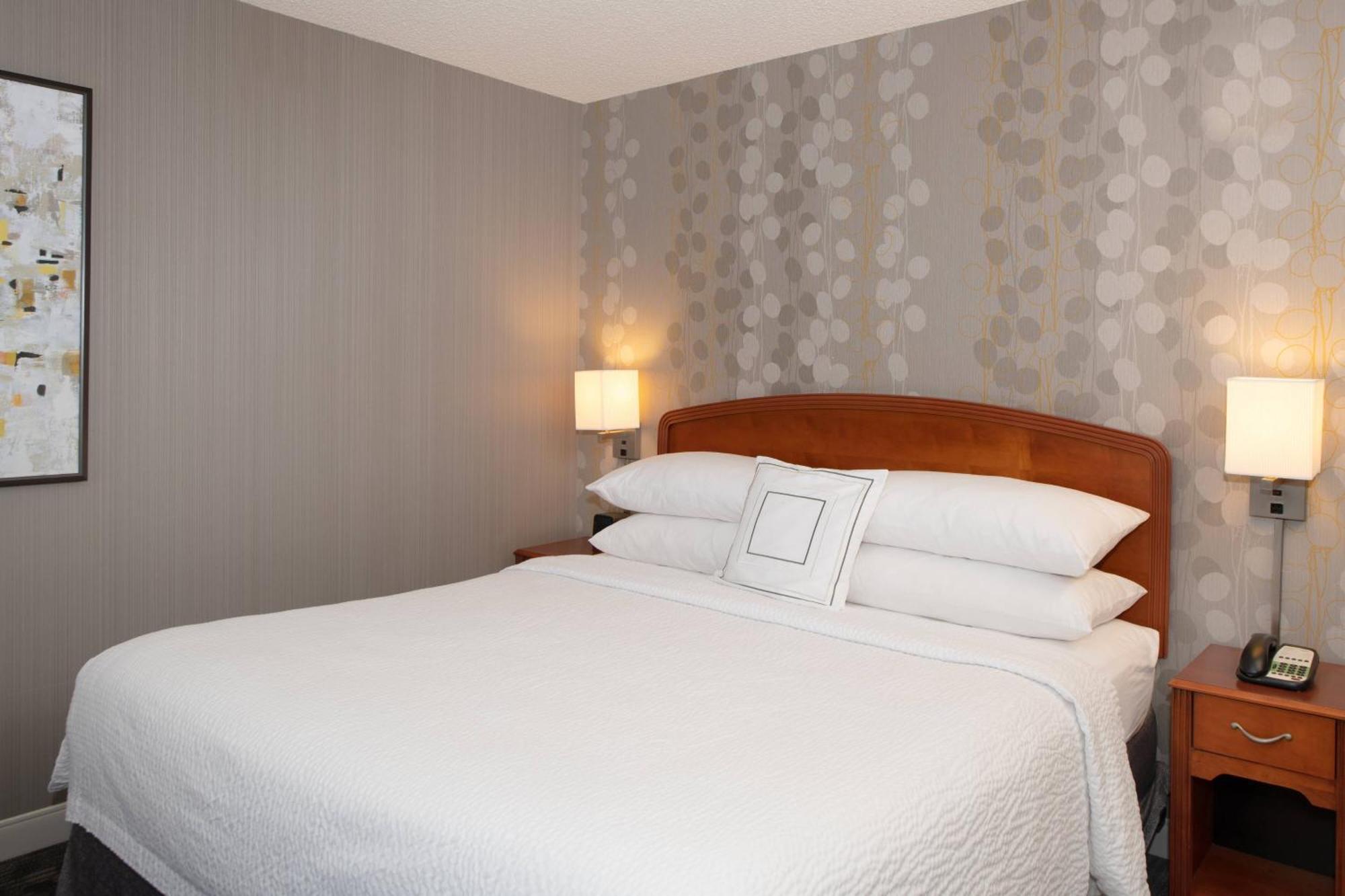 Courtyard By Marriott Newark Silicon Valley Εξωτερικό φωτογραφία