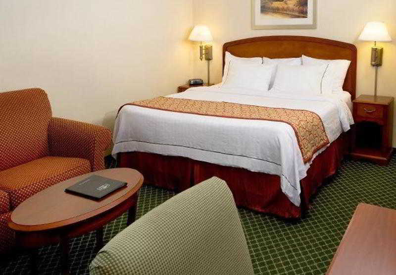 Courtyard By Marriott Newark Silicon Valley Εξωτερικό φωτογραφία